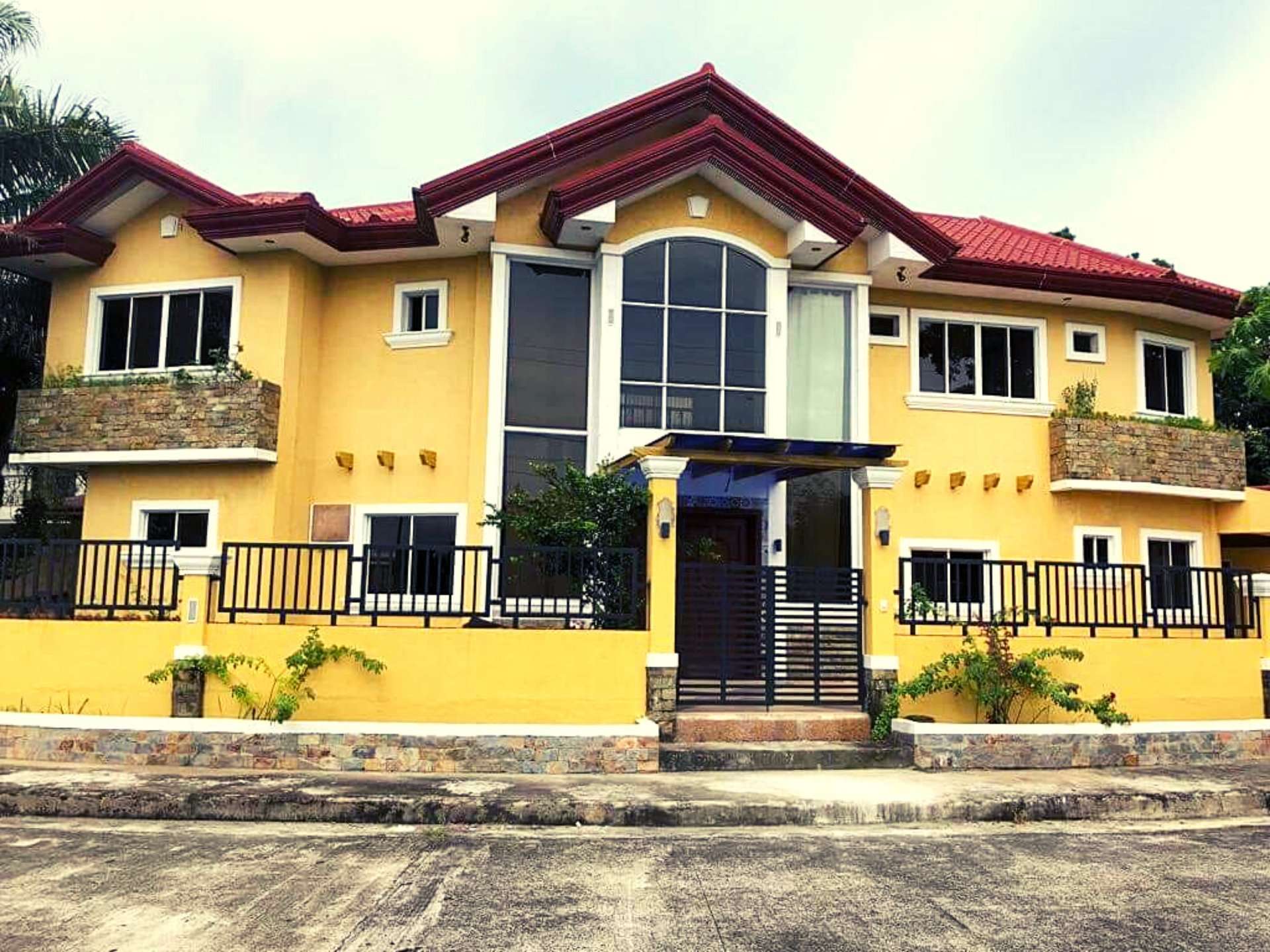 Bacolod City House And Lots And Condos By Local Agent Bryan