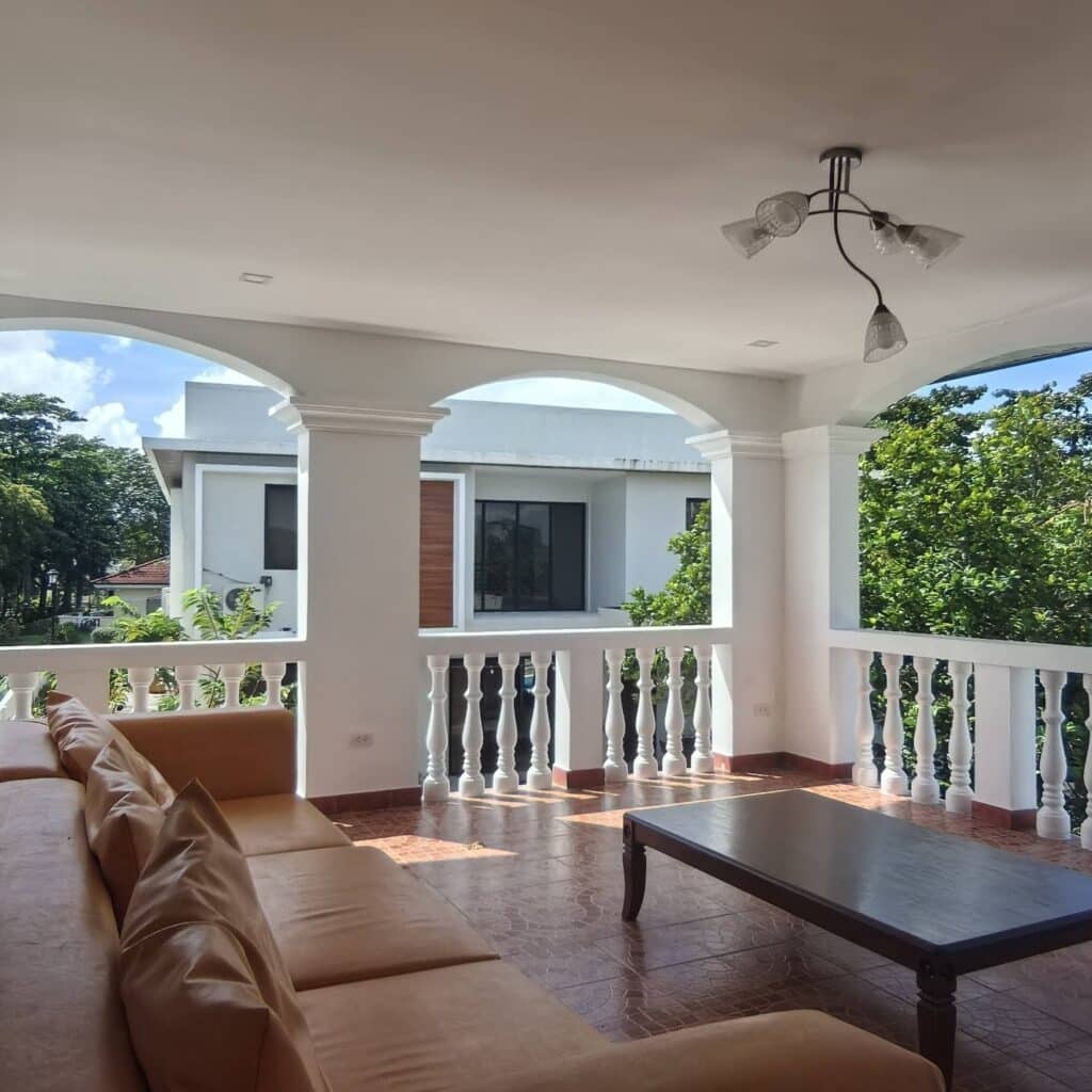 pacific shores house and lot 23