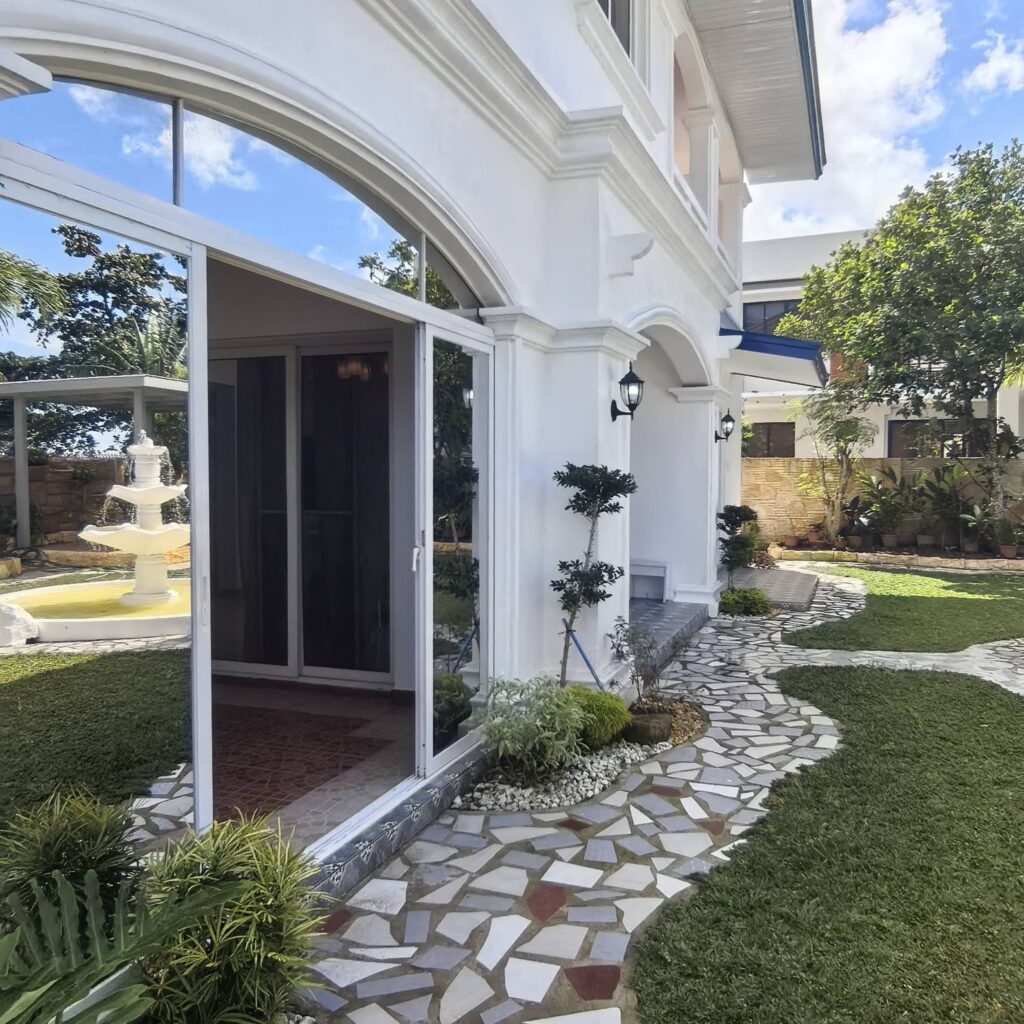 pacific shores house and lot 30