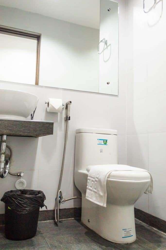 Furnished 2 Bedroom Apartment For Rent at Brgy Villamonte, Bacolod City