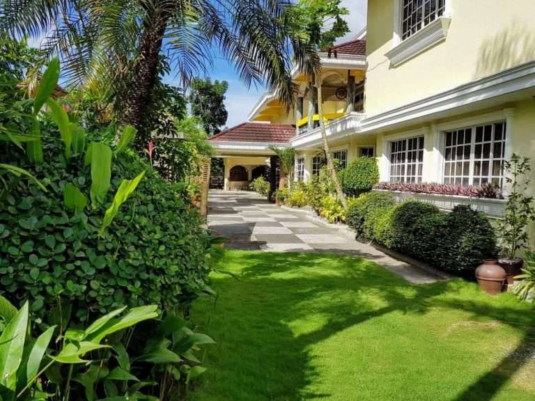 Windsor Town and country