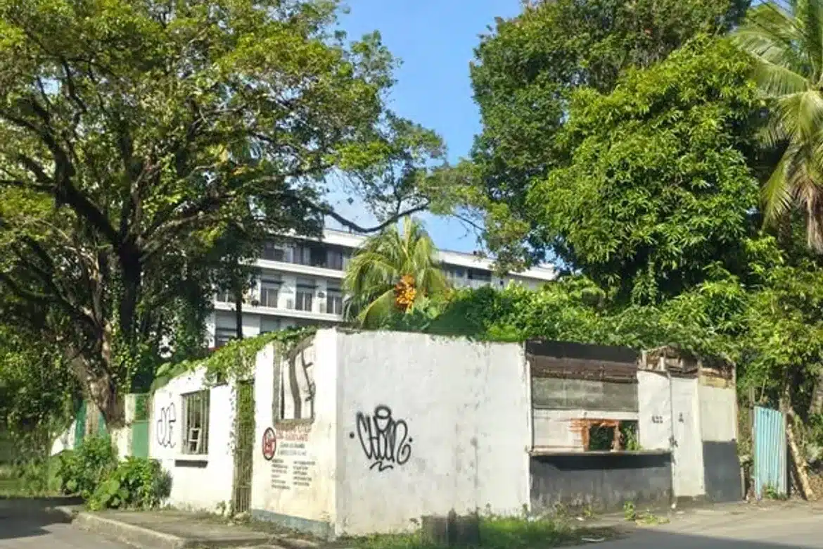 BARANGAY 4 BACOLOD CITY LOT FOR SALE